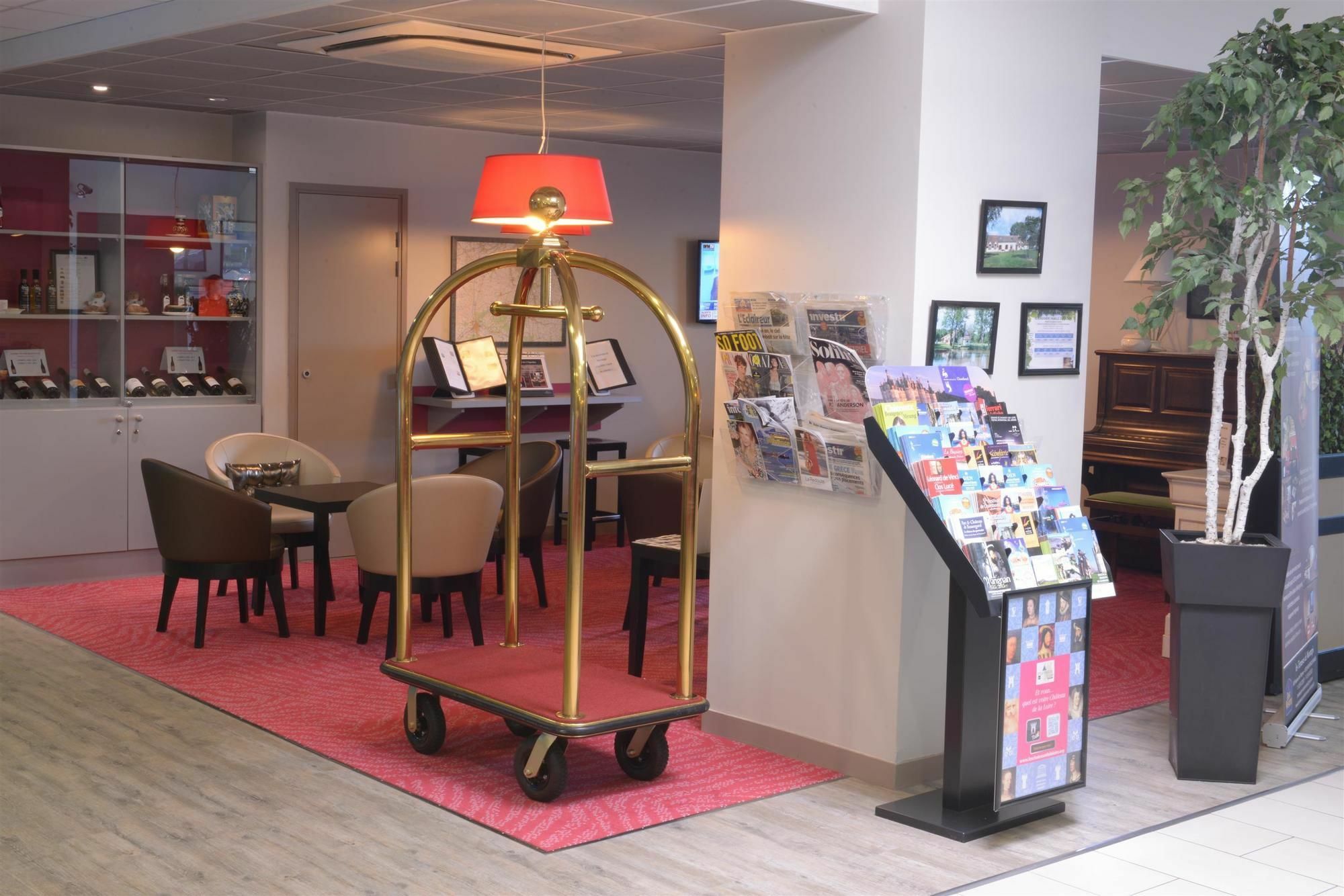 Hotel Ibis Styles Montargis Arboria Pannes  Exterior photo